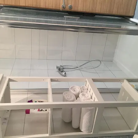 Moderne In Privlaka Mit Grill Und Garten