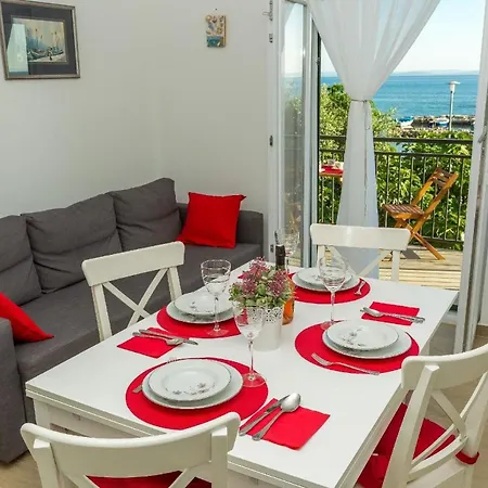 Moderne In Privlaka Mit Grill Und Garten Apartment *